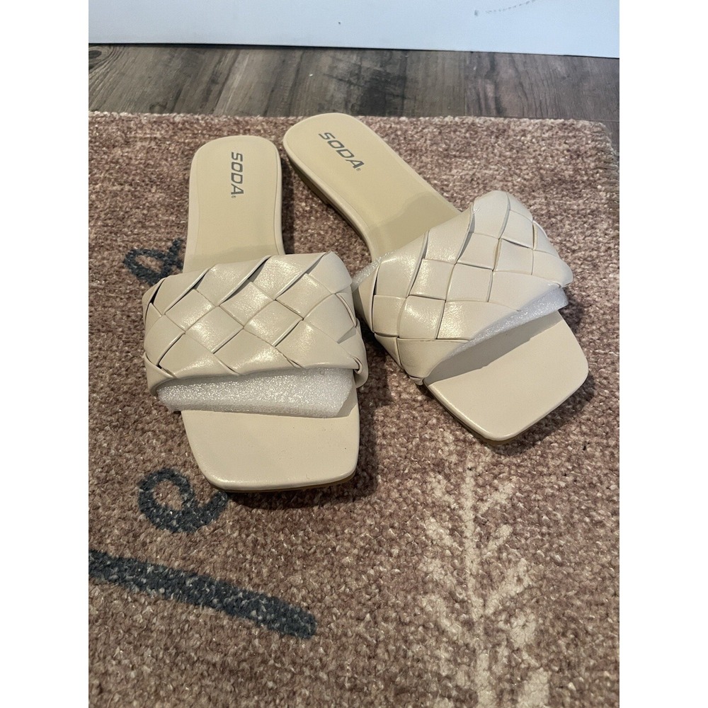 Soda Size Corter Woven Slide Sandals Off White 9 Brand New